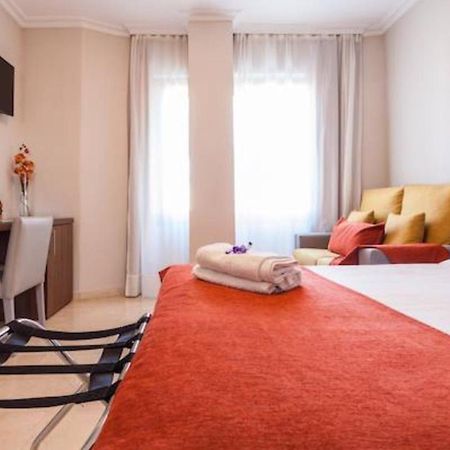 Apartamento Triana L Sevilla Exterior foto